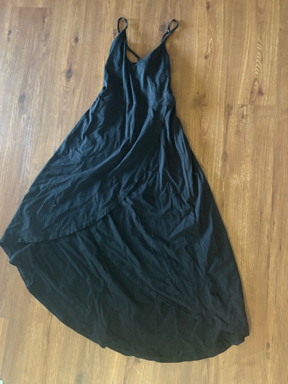 Elegant Black Maxi Dress with Spaghetti Straps